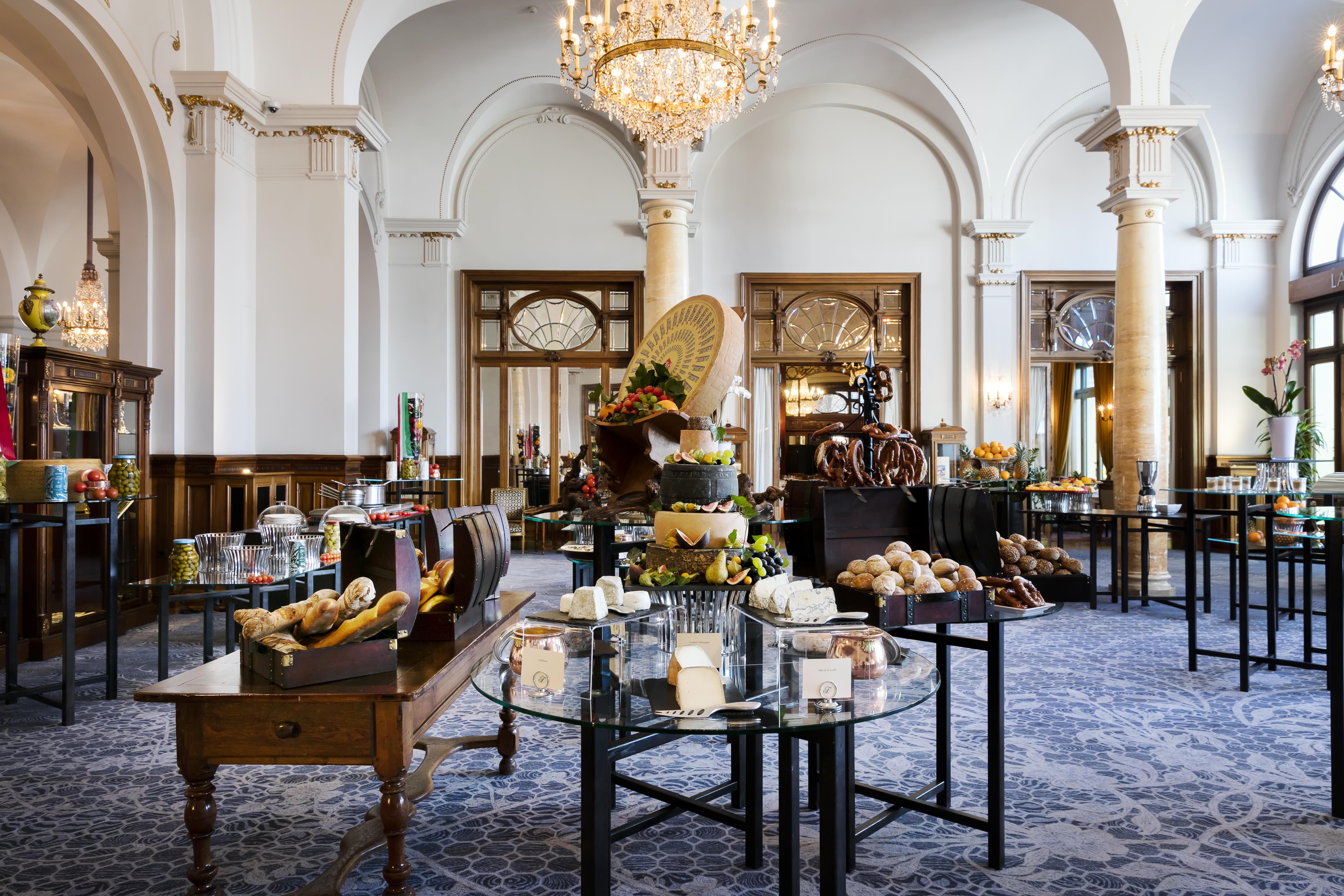 Fairmont Le Montreux Palace Ngoại thất bức ảnh