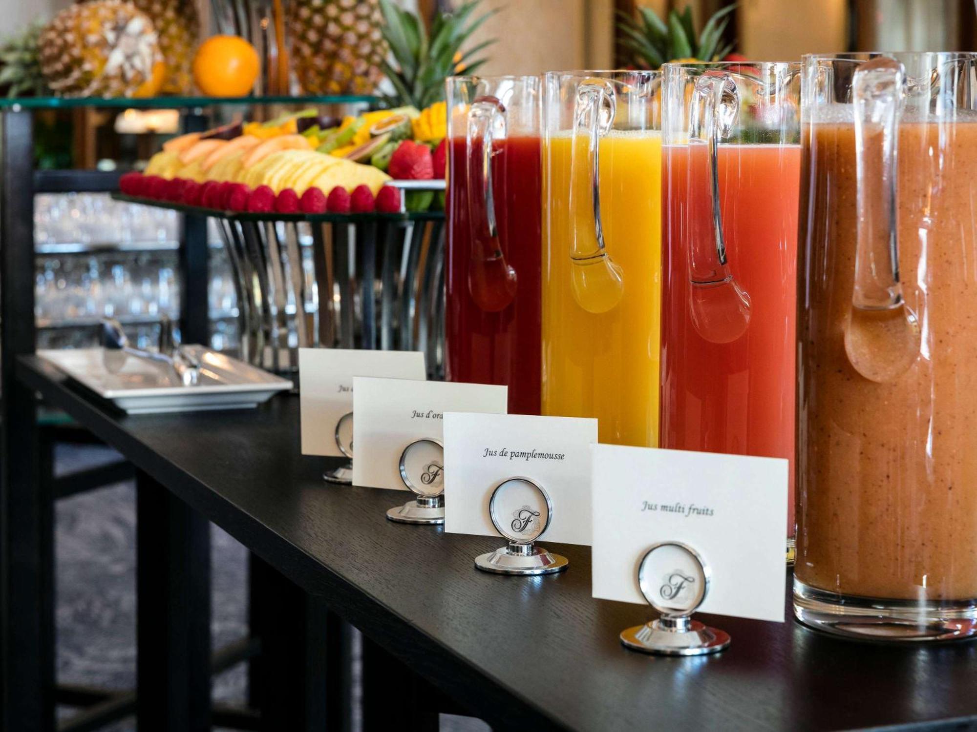 Fairmont Le Montreux Palace Ngoại thất bức ảnh